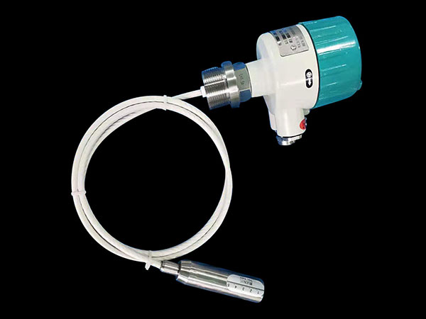 纜式射頻導(dǎo)納物位開(kāi)關(guān)